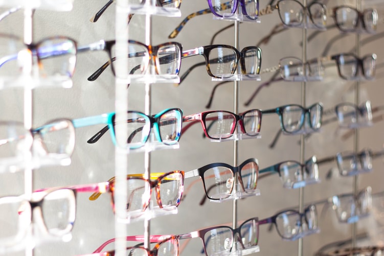 glasses online display